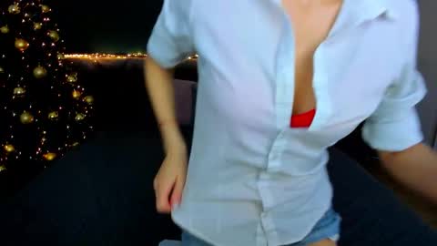 rebecca_diamonds online show from December 16, 7:15 am