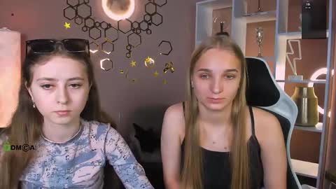 rebecca_smile_ online show from June 5, 6:41 am