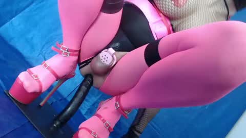 Rebeccalachaude online show from March 8, 8:55 am