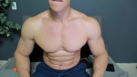 twitter REECET26 instagram RECCETAYLOR online show from March 25, 12:50 am