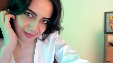 red_flower203 online show from February 27, 7:28 pm