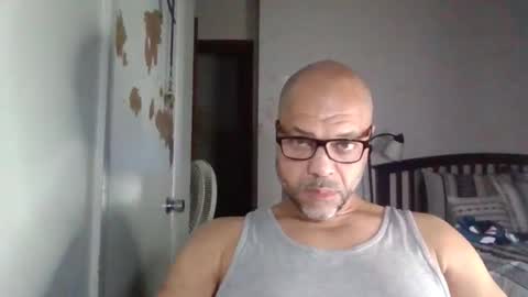 Redbone online show from April 24, 1:40 am