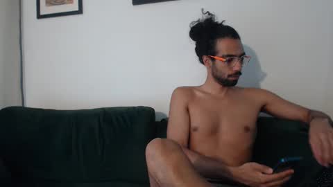 redfloweer online show from February 26, 4:49 pm