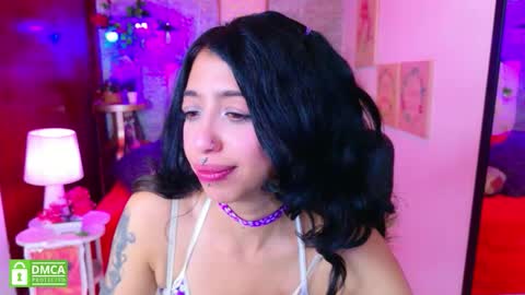 Lili Lopez online show from January 16, 8:40 pm