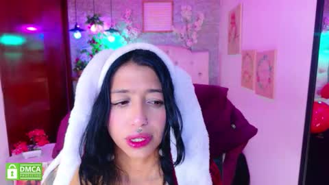 Lili Lopez online show from February 14, 8:33 pm