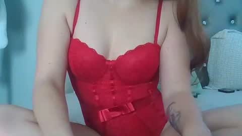 Snapshot of redrubyred chatting on October 27, 4:40 pm redrubyred online show from October 27, 4:40 pm