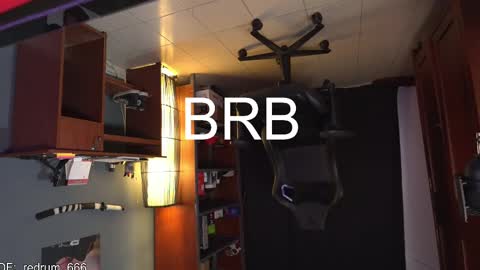 Snapshot of redrum_696 chatting on February 13, 5:11 pm Red online show from February 13, 5:11 pm