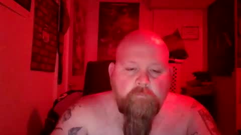Snapshot of redrumthefool chatting on December 31, 5:33 am The fool online show from December 31, 5:33 am