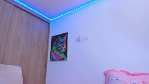 redski77 online show from February 26, 9:33 am