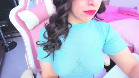 redski77 online show from March 17, 6:29 am