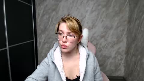 Regina online show from March 12, 5:28 pm