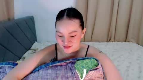 Rei online show from June 24, 8:27 pm