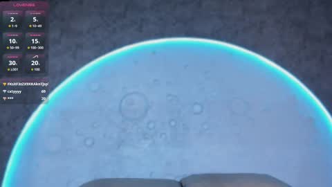 reiinachloe online show from October 4, 5:55 pm