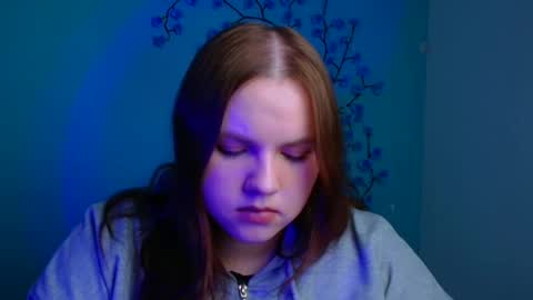 Reina online show from January 8, 6:52 am