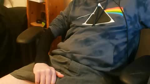 Relyk90 online show from February 1, 6:10 am