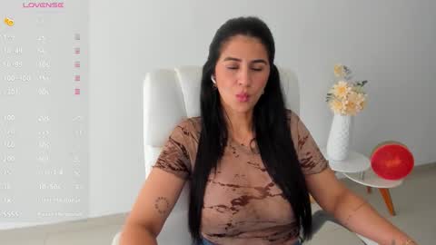 RENATA online show from October 9, 8:25 pm