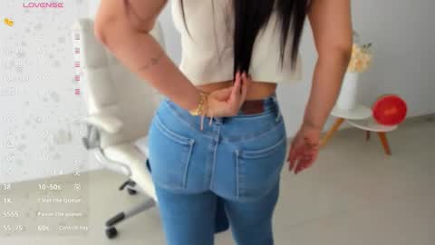 RENATA online show from October 24, 4:52 pm