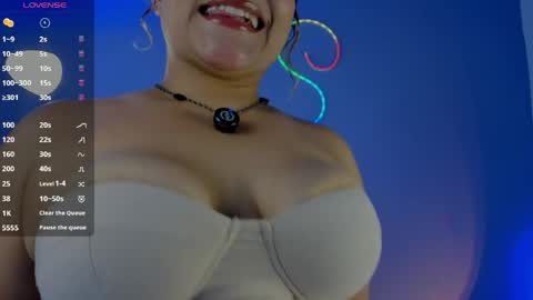 Renata Jones online show from May 16, 2:49 pm
