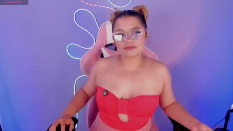 Renata Jones online show from April 27, 9:01 pm