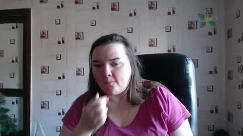 renataoia online show from February 11, 11:31 am