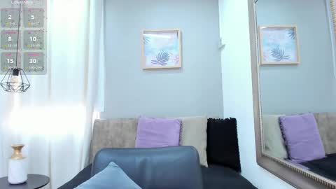      online show from March 8, 3:13 pm