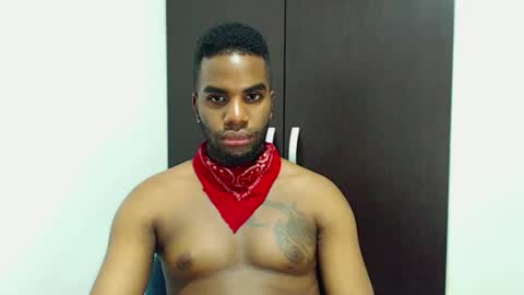 Snapshot of rene_hotman chatting on October 18, 1:43 am Rene online show from October 18, 1:43 am