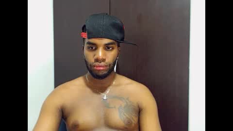 Snapshot of rene_hotman chatting on September 27, 1:03 am Rene online show from September 27, 1:03 am