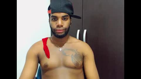 Snapshot of rene_hotman chatting on October 11, 12:59 am Rene online show from October 11, 12:59 am