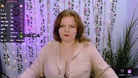 Sweet Renesmee online show from September 20, 8:50 am