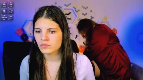 Sweet Renesmee online show from November 2, 10:26 am