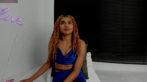  Renata  online show from April 2, 2:52 am