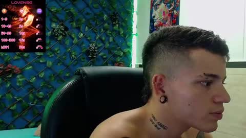 R E N E  online show from February 27, 8:02 am