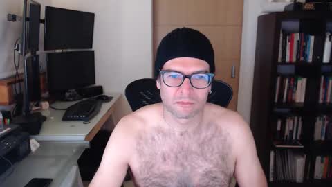 resinasa4 online show from April 26, 7:50 am