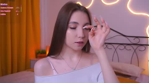 Olivia online show from March 27, 8:10 pm