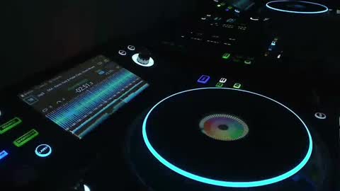 GearPorn online show from December 8, 9:19 pm