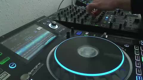 GearPorn online show from December 12, 6:42 pm