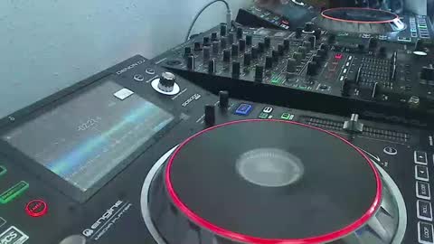 GearPorn online show from March 2, 5:36 pm