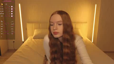 nice to meet you  3  I am Milena online show from May 12, 2:15 pm