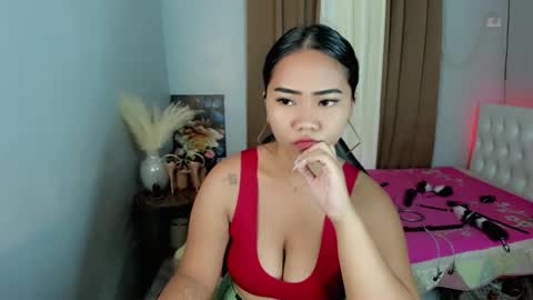 rhea online show from May 14, 3:05 am
