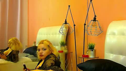 Rhea online show from February 26, 6:17 am