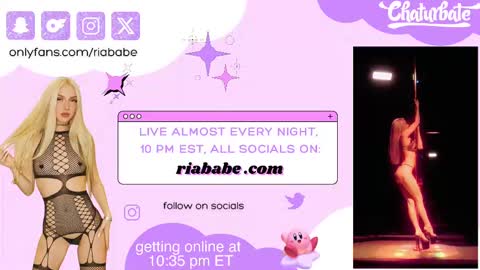 Snapshot of riababe chatting on September 9, 2:22 am ria  online show from September 9, 2:22 am