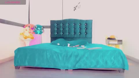 Rianna Garcia online show from March 1, 11:15 pm