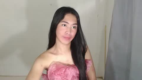 Snapshot of rica_01 chatting on October 10, 8:42 am Rica online show from October 10, 8:42 am