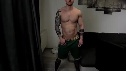 RichardDarell online show from February 28, 6:50 am