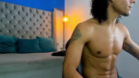 richi_shellby online show from October 26, 1:39 am