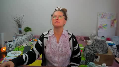 Snapshot of richlucky555 chatting on October 22, 1:02 pm Anna - not anna - right Anna online show from October 22, 1:02 pm