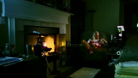 PINK HOLE TWINK online show from November 16, 4:25 am