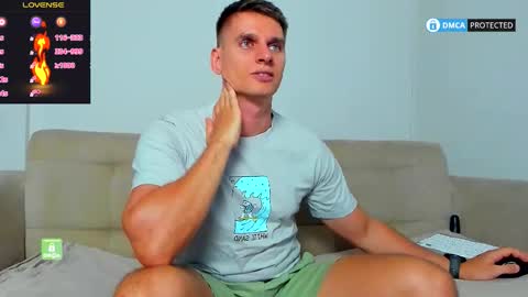 Ricky online show from November 3, 7:42 am