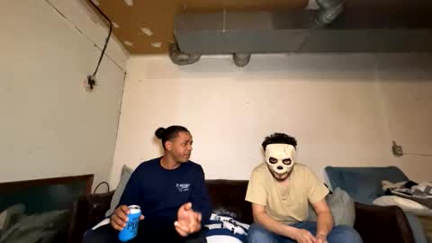 ricosuavetusaves online show from February 5, 7:12 am