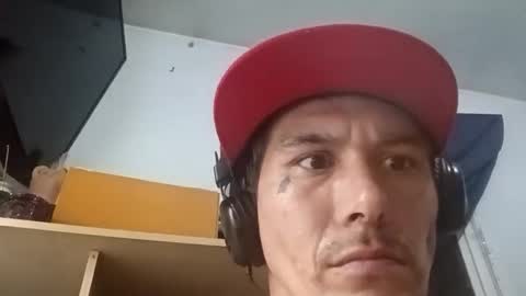 ridemylips99994 online show from October 4, 7:17 am